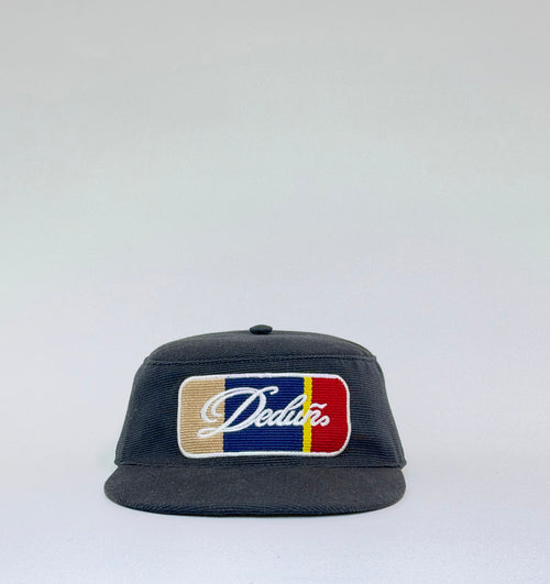 Front Black Staple Geometric patch Aṣọ Òkè Pillbox hat